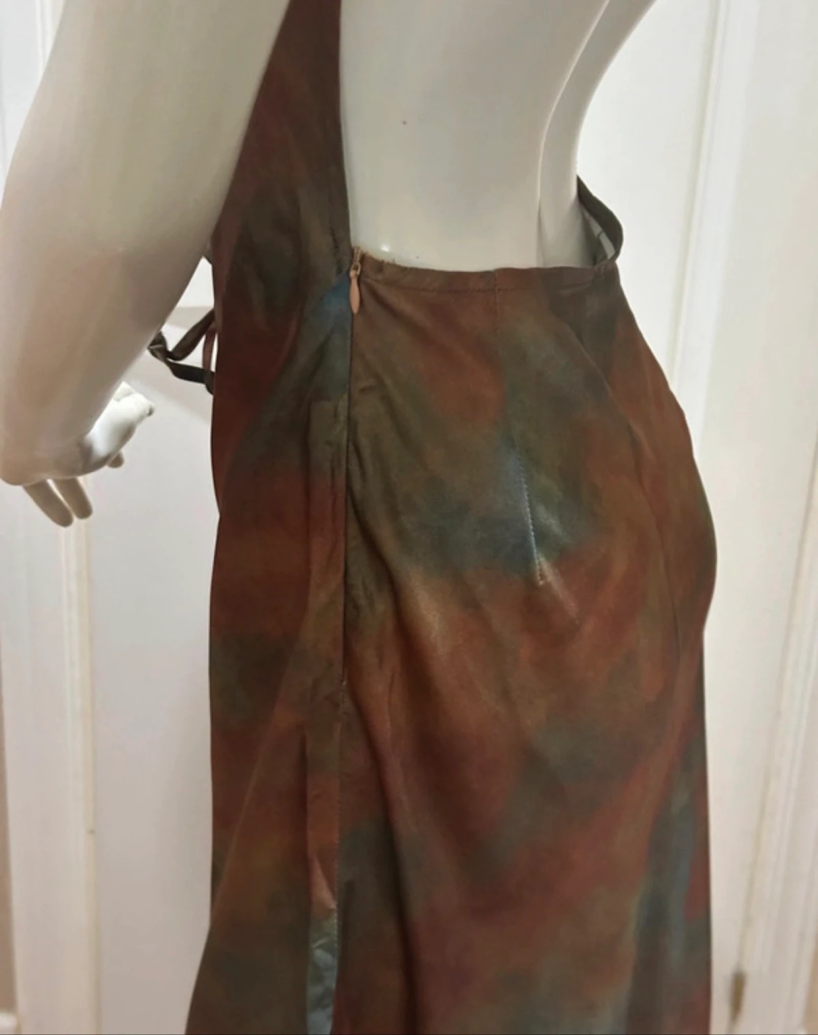 Vestido largo Satinado Talla S – photo 4